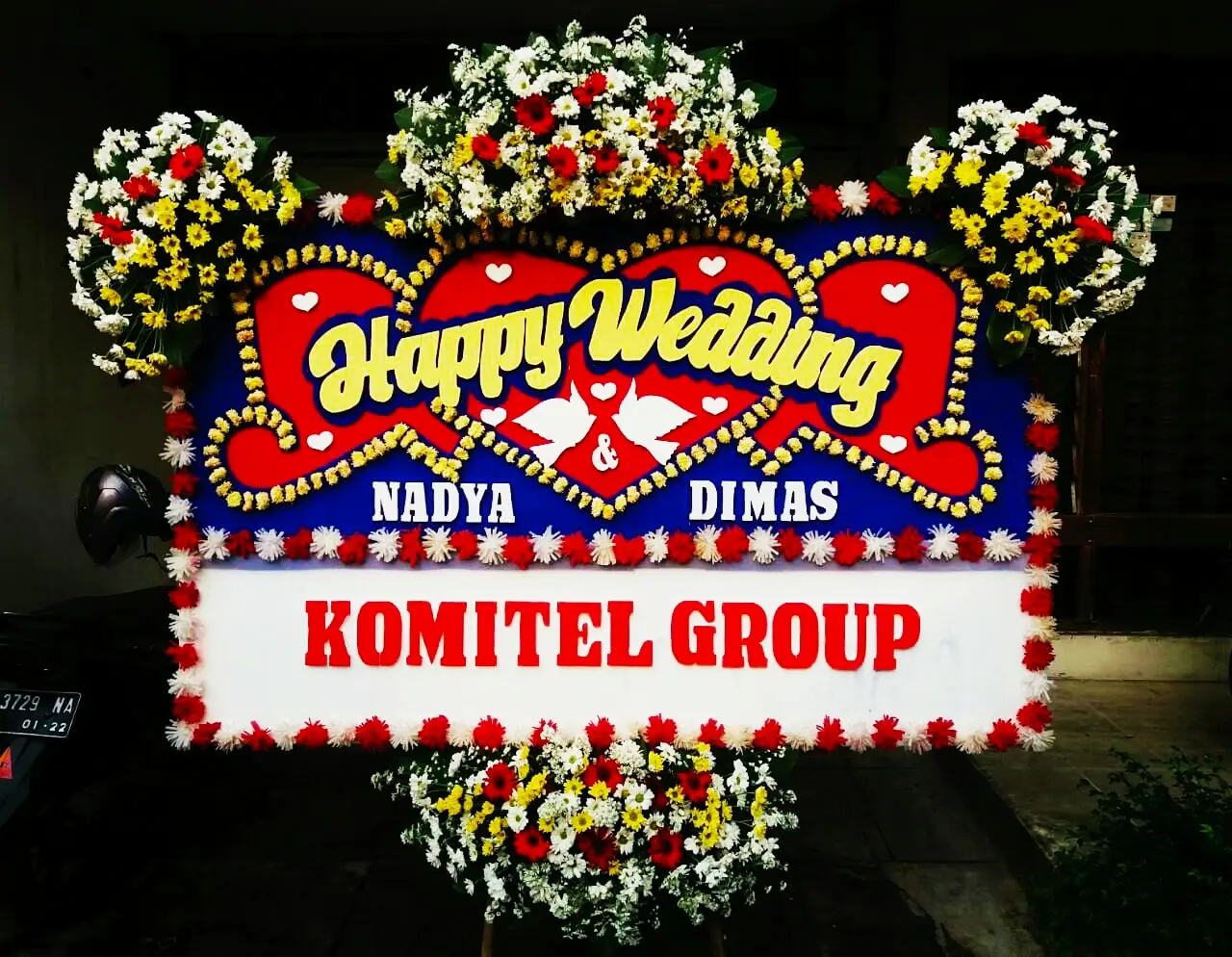  Terima Pesanan Bunga Papan Ucapan Anniversary  di Karangkancana Kuningan Jawa Barat
