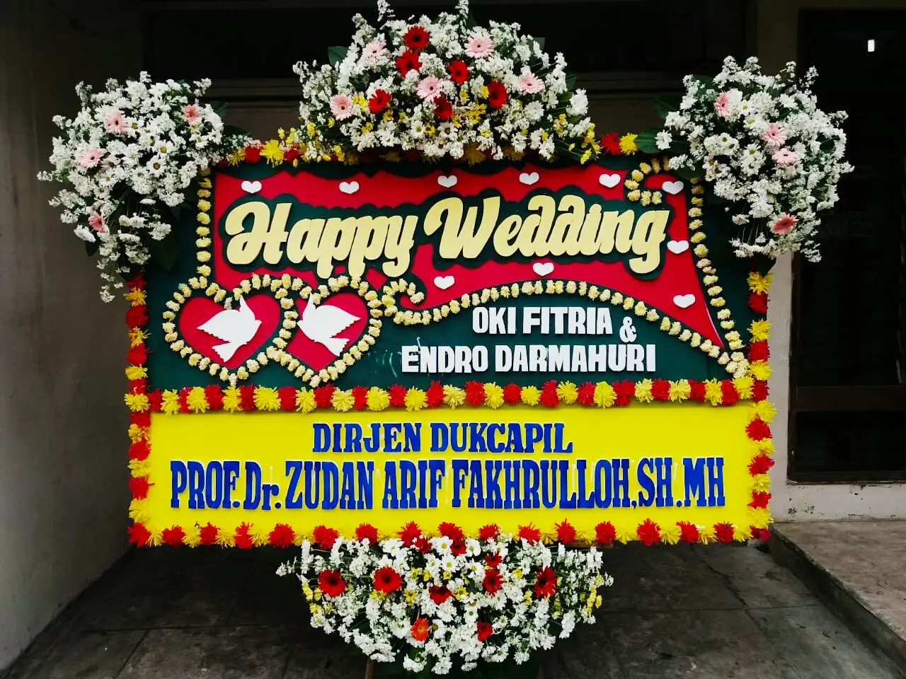 Pesan Bunga Papan Ucapan Anniversary  di Japara Kuningan Jawa Barat